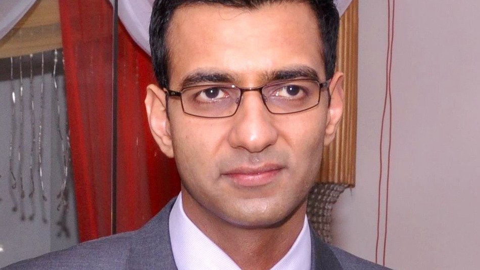 Nipoon-Malhotra-twitter